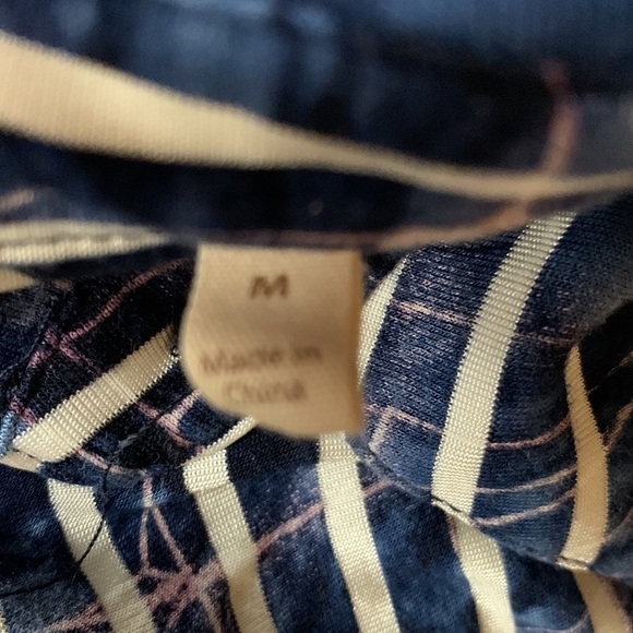 Soft Surroundings blue stripe tunic top with 3/4 sleeves Size Medium - Picture 12 of 13